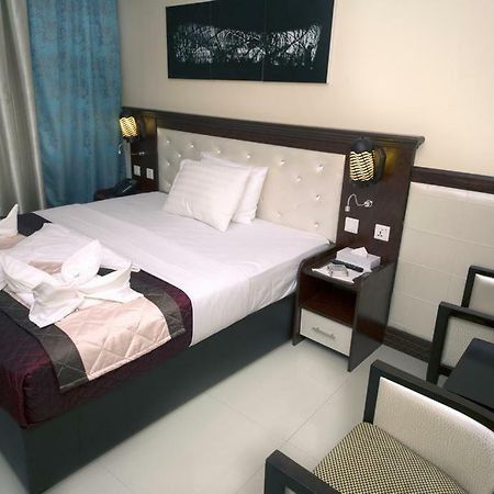 Hotel Maharaja Делі Екстер'єр фото
