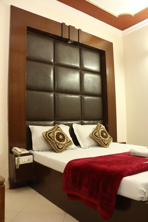 Hotel Maharaja Делі Екстер'єр фото