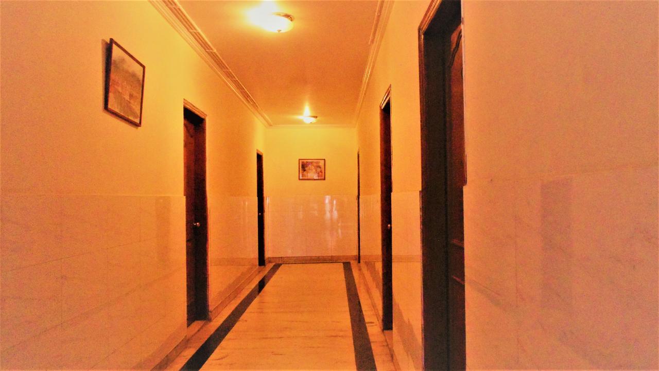 Hotel Maharaja Делі Екстер'єр фото
