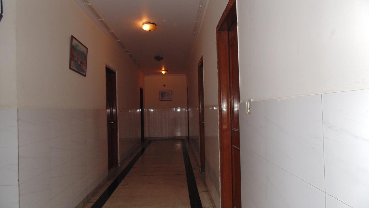 Hotel Maharaja Делі Екстер'єр фото