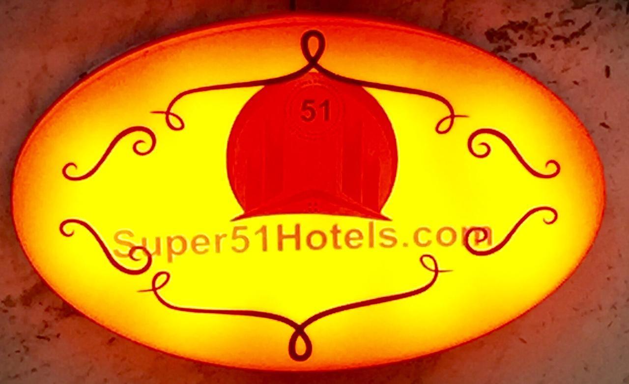 Hotel Maharaja Делі Екстер'єр фото